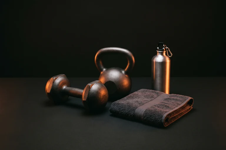 gyms and fitness studios - Coaches and safety