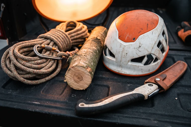 tree service company - Request details